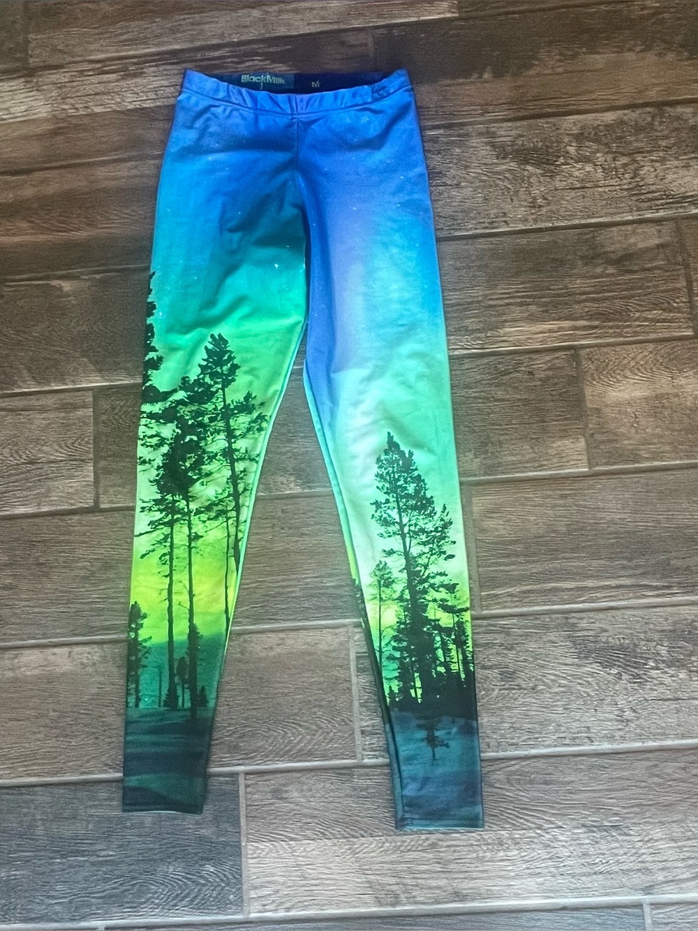 BlackMilk Lake Trees silhouette bright colors leggings M  bonus t-shirt M